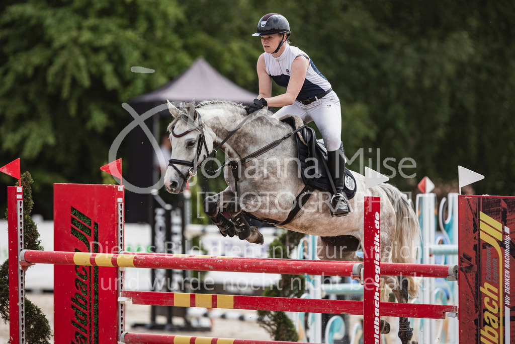 250531_MayDays_M2-SpringenmstAnf-807 | Pferdesportfotografie Reitsportfotografie Horsesports Photography Stockfotos Reitsportfotos Pferdefotos