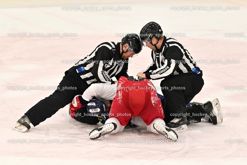 RED BULL Eishockey Akademie vs. EK Zeller Eisbären 25.1.2024 | #16 Fechtig Bernhard, #29 Noll Paul Winston, MATTHEY Philipp, PÖTSCHER Michael, Referees,