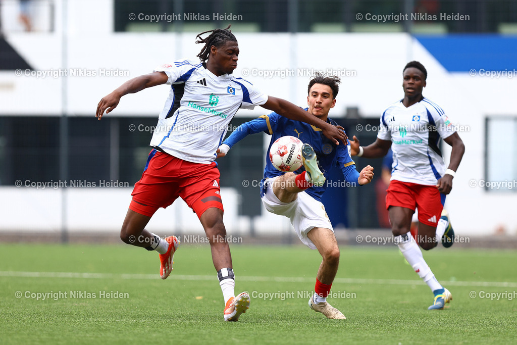 NH_HamburgerSVU21_HolsteinKielU23_Testspiel_20072025 | Shafiq Nandja (Hamburger SV U21), #23 Enes Rüzgar (Holstein Kiel U23)Fußball I Herren I Testspiel I Saison 2025-2026  I Hamburger SV U21 - Holstein Kiel U23 I 20.07.2025 I Alexander-Otto-Akademie - Realisiert mit Pictrs.com