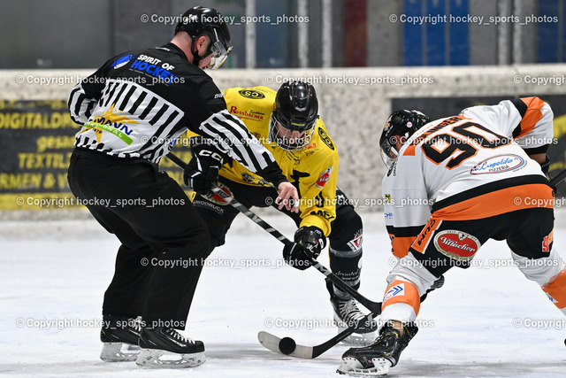 EC Spittal Hornets vs. USC Piraten Velden 7.2.2024 | Wucherer Gerald Referee, #9 Essmann Kevin, #90 Edlinger Patrick