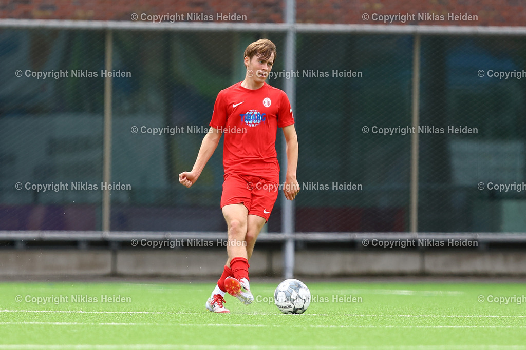 NH_EimsbüttelerTV_TSBPinneberg_Testspiel_13072025 | #47 Linus Dennis Ahrens (Eimsbütteler TV)Fußball I Herren I Testspiel I Saison 2025-2026  I Eimsbütteler TV - TBS Pinneberg I 13.07.2025 I Sportplatz Bundesstraße - Realisiert mit Pictrs.com