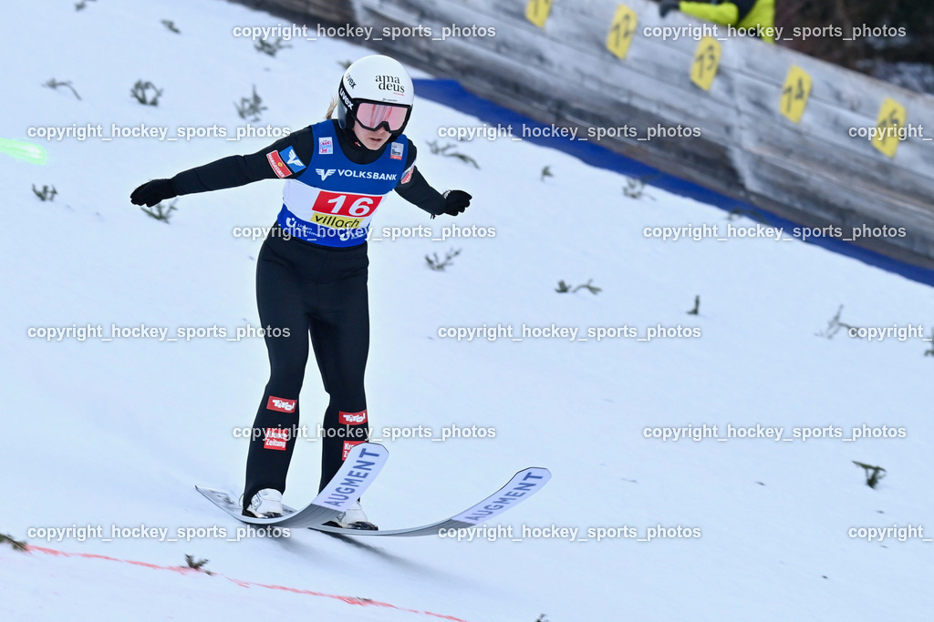 Weltcup Skispringen Villach Damen 28.12.2022 | #16 KREUZER Chiara