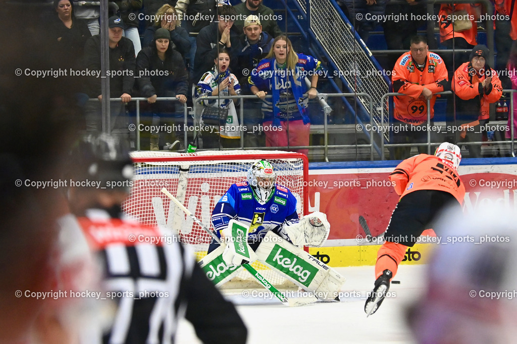 EC IDM Wärmepumpen VSV vs. G99ers | #1 LAMOUREUX Jean Philippe EC VSV, #12 VELA Marcus G99ers, Penalty verwandelt, EC IDM Wärmepumpen VSV vs. G99ers, EC IDM Wärmepumpen VSV vs. G99ers am 20.10.2024 in Villach (Stadthalle Villach), Austria, (Photo by Bernd Stefan)