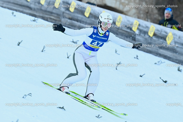 Weltcup Skispringen Villach Damen 29.12.2022 | #47 MESIKOVA Tamara