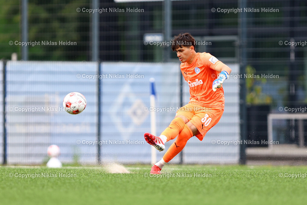 NH_HamburgerSVU21_HolsteinKielU23_Testspiel_20072025 | #30 Tyler Dogan (Holstein Kiel U23)Fußball I Herren I Testspiel I Saison 2025-2026  I Hamburger SV U21 - Holstein Kiel U23 I 20.07.2025 I Alexander-Otto-Akademie - Realisiert mit Pictrs.com