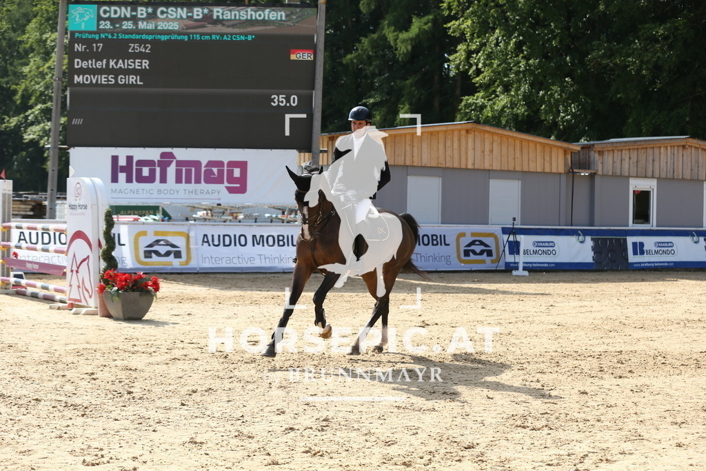 DL2Q0903 | Willkommen bei Brunnmayr - Design & Fotografie – Ihrem Spezialisten für Reitturniere und Pferdeveranstaltungen in Oberösterreich, Salzburg und Bayern! Seit über 17 Jahren sind wir leidenschaftlich dabei.