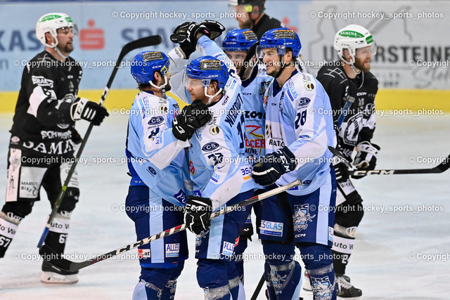 ESC Steindorf vs. SC Hohenems 11.3.2023 | Jubel ESC Steindorf Mannschaft, #8 Martinz Christof, #33 Wiedergut Andreas, #28 Bacher Stefan