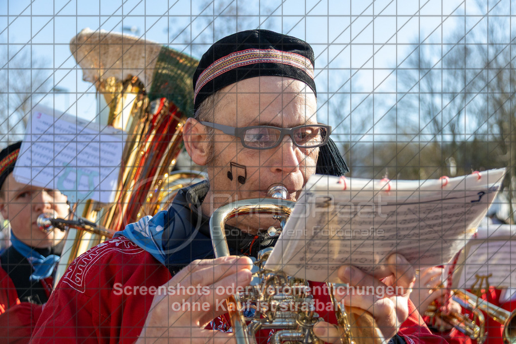 20250302_150850_2054 | #,Donzdorfer Fasnetsumzug, Kulturring Donzdorf, Donzdorfer Fasnet, Kampagne 2025, Friedhofstraße, 73072 Donzdorf, 02.03.2025 - 14:00 Uhr,Foto: PhotoPeet-Eventfotografie/Peter Harich