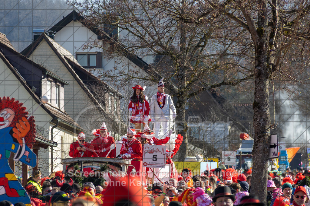 20250302_135617_0035 | #,Donzdorfer Fasnetsumzug, Kulturring Donzdorf, Donzdorfer Fasnet, Kampagne 2025, Friedhofstraße, 73072 Donzdorf, 02.03.2025 - 14:00 Uhr,Foto: PhotoPeet-Eventfotografie/Peter Harich