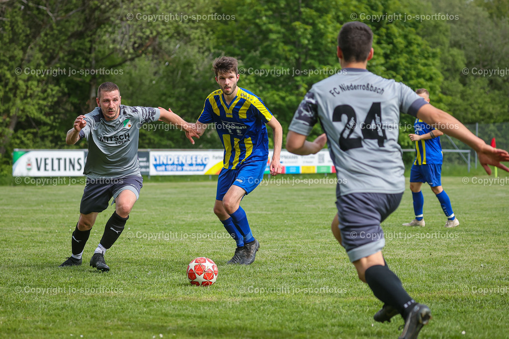 BQ3I7803 | 21.05.2023; Kreisliga A Dillenburg; Rasenplatz Gusternhain; SG Ambach - FC Niederrossbach; Ergebnis: 2:3 (0:1)