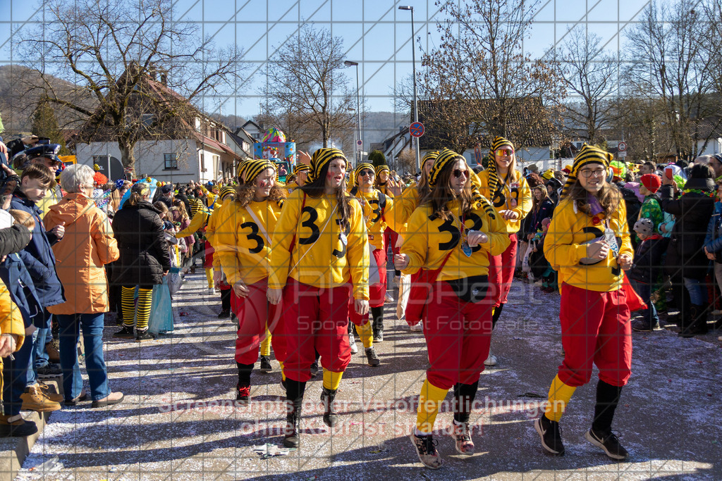 20250302_145958_1730 | #,Donzdorfer Fasnetsumzug, Kulturring Donzdorf, Donzdorfer Fasnet, Kampagne 2025, Friedhofstraße, 73072 Donzdorf, 02.03.2025 - 14:00 Uhr,Foto: PhotoPeet-Eventfotografie/Peter Harich