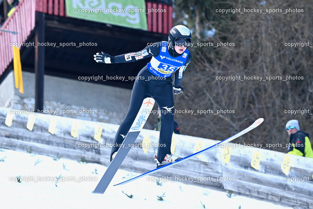 Weltcup Skispringen Villach Damen 29.12.2022 | #35 MIYAJIMA Ringo