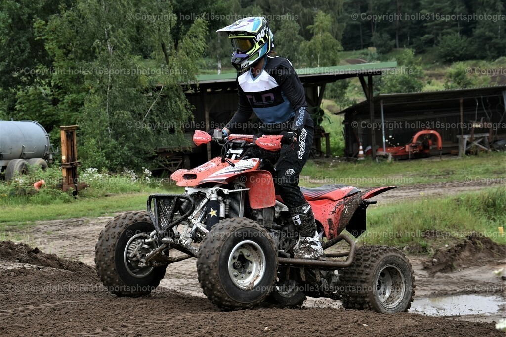 DSC_0165 (2) | Sportfotografie , Motorsport, Motoross, Reitsport, Mointainbike, Enduro,
Landschaft , Outdoor, Eventfotografie, Landschaft, Bilder online bestellen - Realisiert mit Pictrs.com