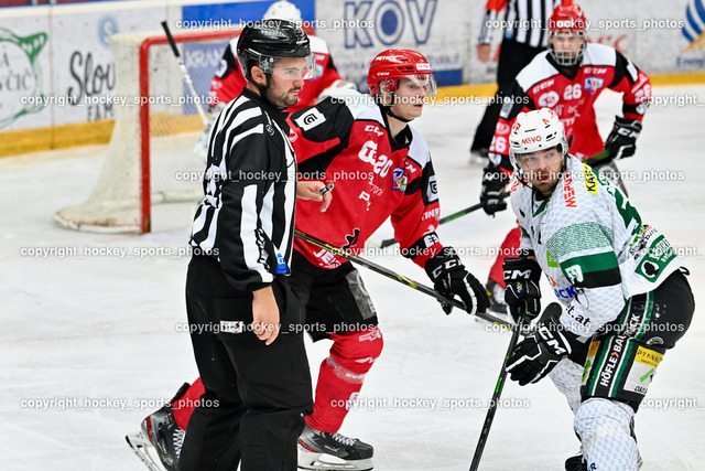 HDD Jesenice vs. EC Bregenzerwald 30.9.2022 | SCHWEIGHOFER Mark Referee, #20 Polcs Rudolfs, #50 Schlögl Richard