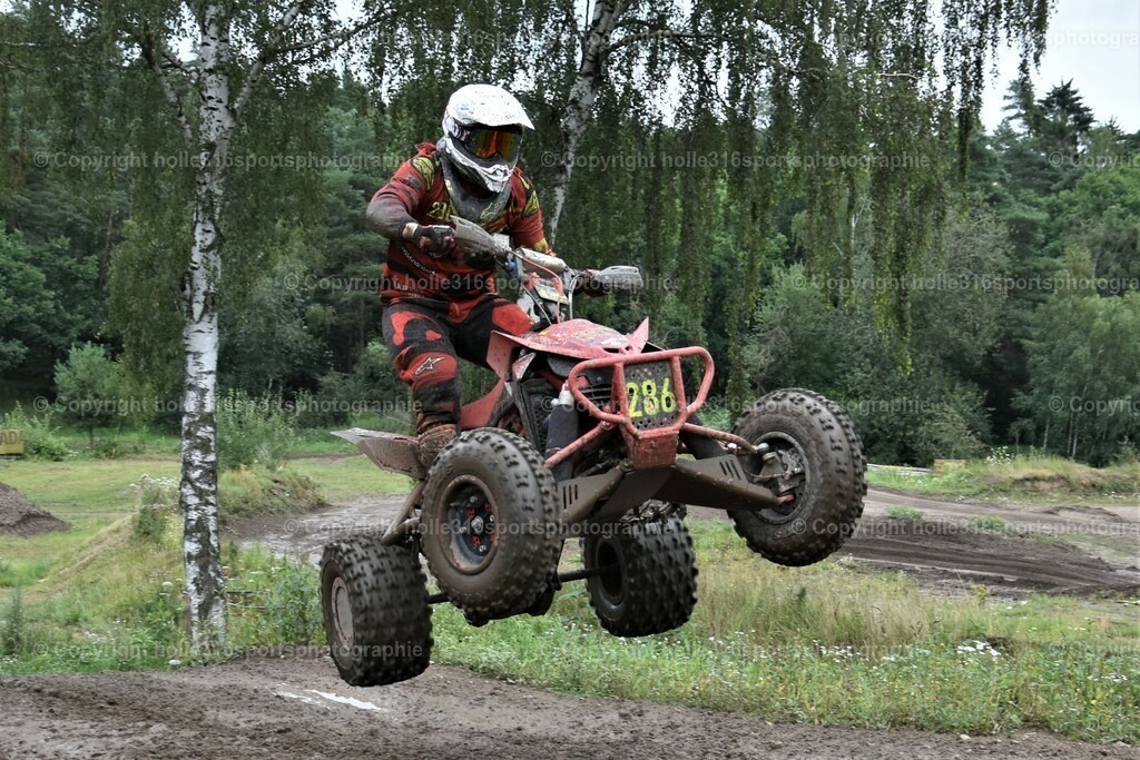 DSC_0039 (2) | Sportfotografie , Motorsport, Motoross, Reitsport, Mointainbike, Enduro,
Landschaft , Outdoor, Eventfotografie, Landschaft, Bilder online bestellen - Realisiert mit Pictrs.com