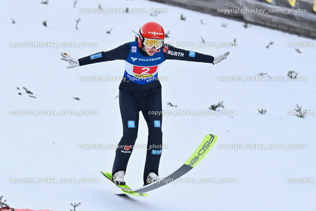 Weltcup Skispringen Villach Damen 28.12.2022 | #2 FREITAG Selina