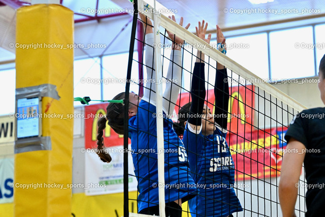 ASKÖ Volley Eagles vs. ATSE Graz 15.10.2023 | #21 OFNER Julia, #13 SLISKOVIC Jana