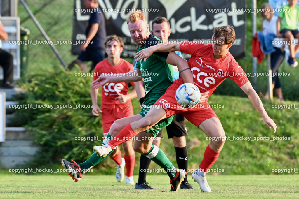 FC Lendorf vs. SC St.Veit | #69 Christian Wernisch FC Lendorf, #16 David Armin Hude St.Veit, FC Lendorf vs. SC St.Veit, FC Lendorf vs. SC St.Veit am 17.08.2024 in Lendorf (Thomas Morgenstern-Arena), Austria, (Photo by Bernd Stefan)