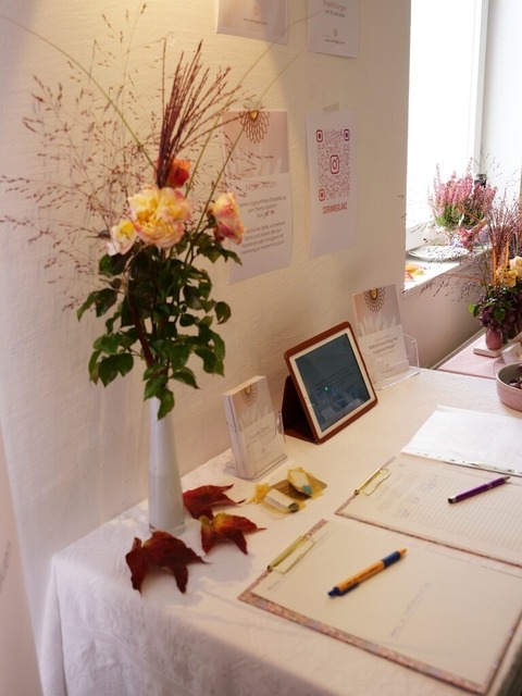 P1405132 | Fotografie für »mehr« Persönlichkeit ... von Anfang an - authentisch natürlich emotional - Geburt, Kinder und Familie, Entrepreneure, Kreative, Kamera-Scheue, Interessierte. Mit Empathie und ohne Posen erstelle ich Bilder mit "Wieder-Erkennungs-Gefühl".