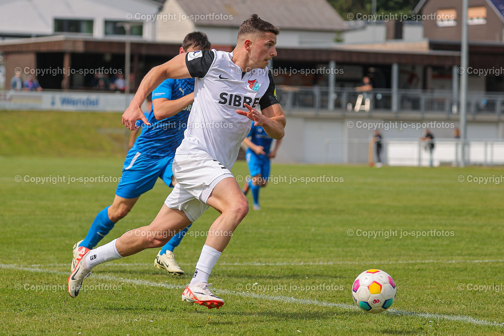 w (32) | jo-sportfotos