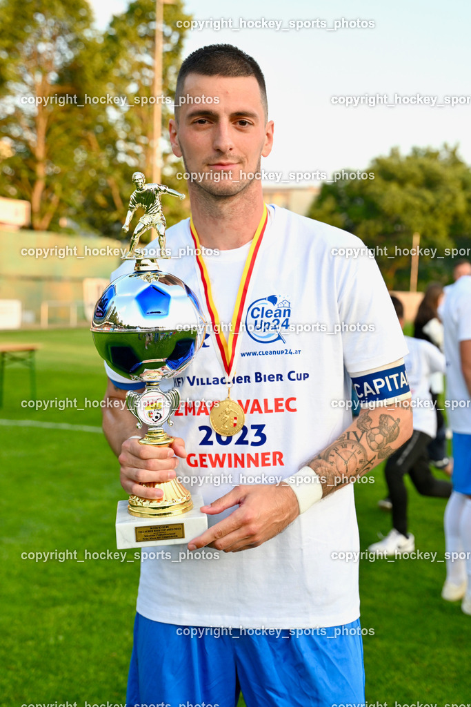 Villacher Bier Cup 2022/23 Siegerehrung SAK vs. SV Dellach Gail 17.6.2023 | hockey sports photos, Pressefotos, Sportfotos, hockey247, win 2day icehockeyleague, Handball Austria, Floorball Austria, ÖVV, Kärntner Eishockeyverband, KEHV, KFV, Kärntner Fussballverband, Österreichischer Volleyballverband, Alps Hockey League, ÖFB, 