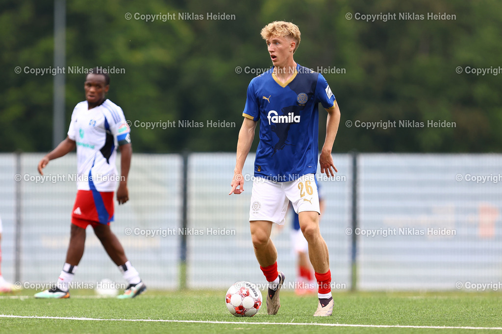 NH_HamburgerSVU21_HolsteinKielU23_Testspiel_20072025 | #26 Lasse Soldanski (Holstein Kiel U23)Fußball I Herren I Testspiel I Saison 2025-2026  I Hamburger SV U21 - Holstein Kiel U23 I 20.07.2025 I Alexander-Otto-Akademie - Realisiert mit Pictrs.com