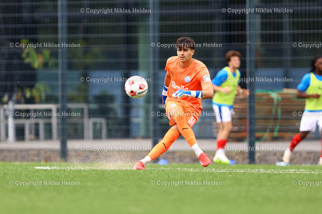 NH_HamburgerSVU21_HolsteinKielU23_Testspiel_20072025 | #30 Tyler Dogan (Holstein Kiel U23)Fußball I Herren I Testspiel I Saison 2025-2026  I Hamburger SV U21 - Holstein Kiel U23 I 20.07.2025 I Alexander-Otto-Akademie - Realisiert mit Pictrs.com