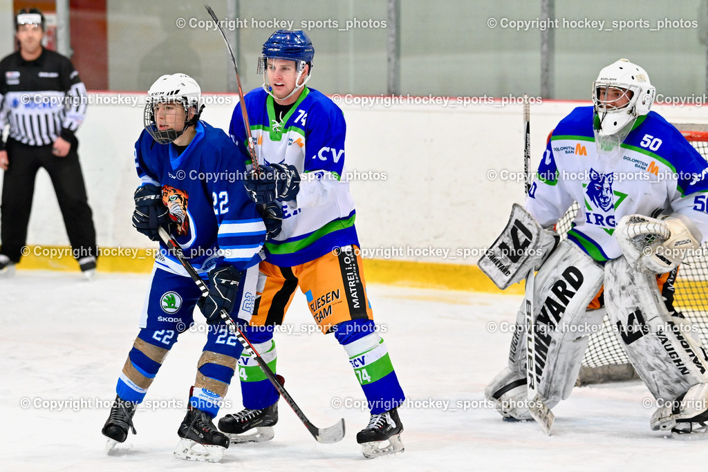  EC Tigers Paternion vs. EC Virgen 8.1.2022 | #22 Neuschitzer Nino, #74 Fuetsch Lukas, #50 Berger Matthias