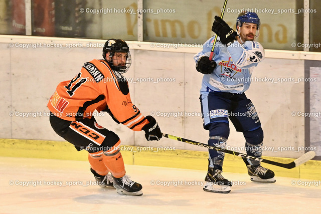 USC Velden vs. ESC Steindorf 9.1.2023 | #91 Bergmann Jonathan, #11 Toff Nico