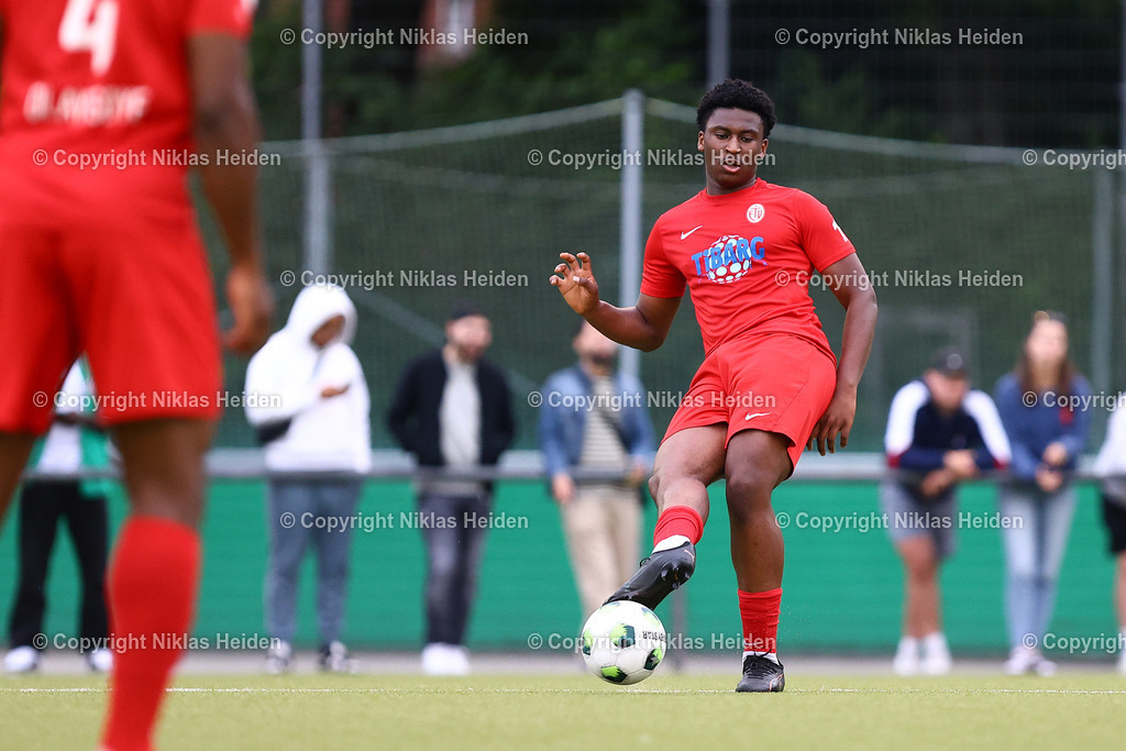 NH_USCPaloma_EimsbüttelerTV_Testspiel_11072025 | #23 Sherif Al-Amin Adebayo Mustapha Jinadu (Eimsbütteler TV)Fußball I Herren I Testspiel I Saison 2025-2026  I USC Paloma - Eimsbütteler TV I 11.07.2025 I Jonny-Rehbein-Sportplatz - Realisiert mit Pictrs.com