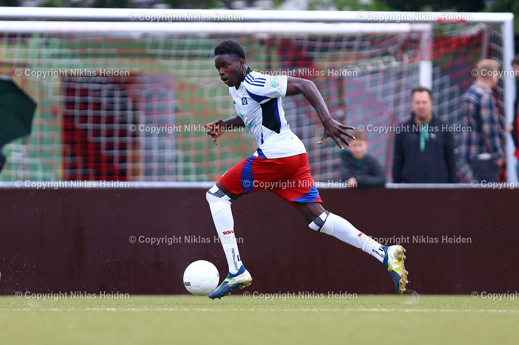 NH_BillstedtCup2025_Turnier_12072025 | Raif Adam (Hamburger SV U21)Fußball I Herren I Billstedt Cup 2025 I Saison 2025-2026  I Finale I FC Eintracht Norderstedt - Hamburger SV U21 I 12.07.2025 I Öjendorfer Weg - Realisiert mit Pictrs.com