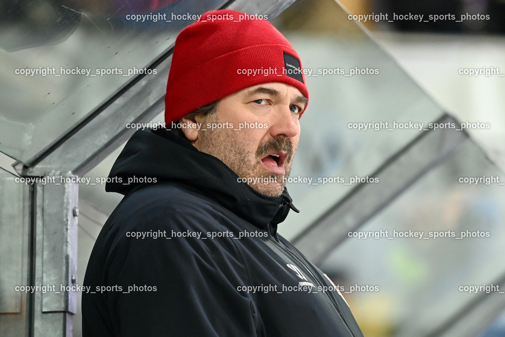 EK Zeller Eisbären vs. Redbull Eishockey Akademie 9.2.2023 | Headcoach Redbull Akademie LEVIJOKI Teemu