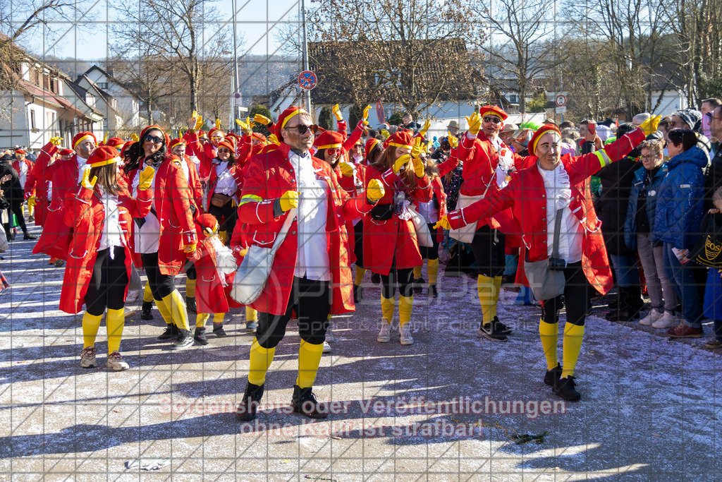 20250302_151607_2292 | #,Donzdorfer Fasnetsumzug, Kulturring Donzdorf, Donzdorfer Fasnet, Kampagne 2025, Friedhofstraße, 73072 Donzdorf, 02.03.2025 - 14:00 Uhr,Foto: PhotoPeet-Eventfotografie/Peter Harich