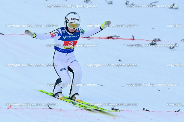 Weltcup Skispringen Villach Damen 28.12.2022 | #3 KLINEC Ema