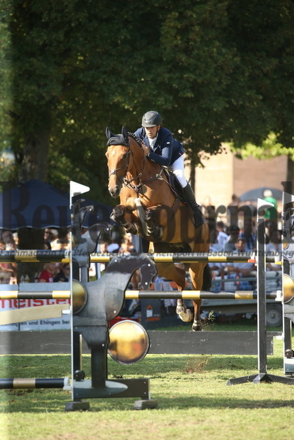 Bietigheim_2022_Prfg.Nr.01_GP von Bietigheim_Springen_Kl.S_Michael Herhalt_Chacco MH (1) | Alle Fotos der Reiterjournal Fotografin Doris Matthaes im Reiterjournal Online-Fotoshop. - Realisiert mit Pictrs.com