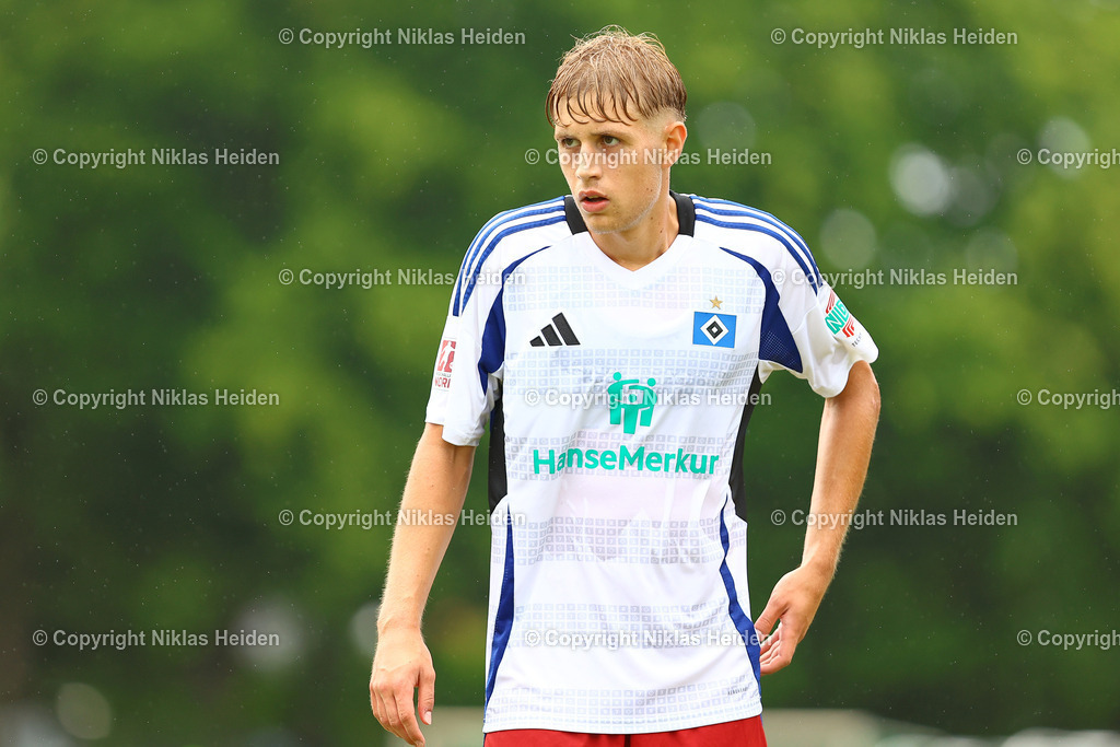 NH_BillstedtCup2025_Turnier_12072025 | Benjamin Lamce (Hamburger SV U21)Fußball I Herren I Billstedt Cup 2025 I Saison 2025-2026  I Finale I FC Eintracht Norderstedt - Hamburger SV U21 I 12.07.2025 I Öjendorfer Weg - Realisiert mit Pictrs.com