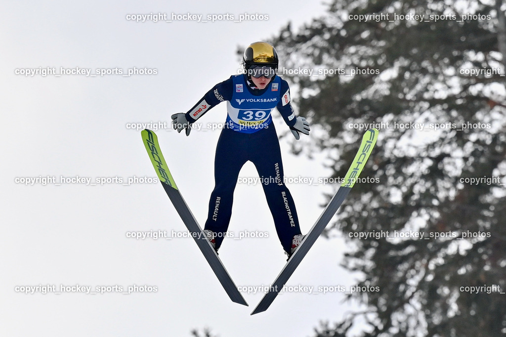 Weltcup Skispringen Villach Damen 28.12.2022 | #39 CIESLAR Paulina