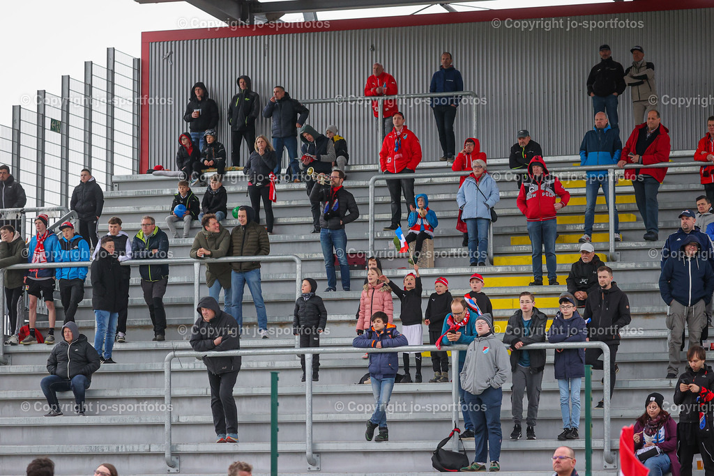 BQ3I7163 | 29.04.2023; Regionalliga Südwest; SIBRE Sportzentrum Haarwasen; TSV Steinbach Haiger - KSV Hessen Kassel; Ergebnis: 2:0 (0:0)