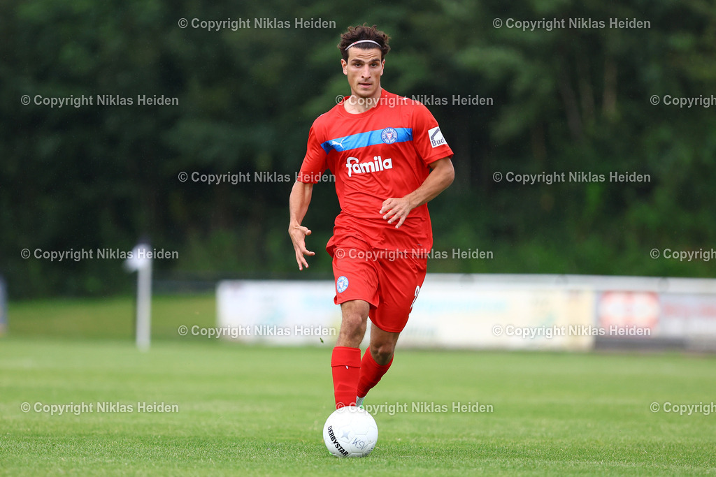 NH_HolsteinKielU23_FCEintrachtNorderstedt_Testspiel_05072025 | #24 Gustav Karimi (Holstein Kiel U23)Fußball I Herren I Testspiel I Saison 2025-2026  I Holstein Kiel U23 - FC Eintracht Norderstedt I 05.07.2025 I Stadtwerke Arena Eckernförde - Realisiert mit Pictrs.com
