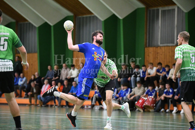 SSG Metten : TSV Schleißheim   | Jan Matousik (SSG Metten)  - Realisiert mit Pictrs.com