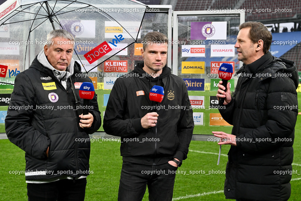 Austria Klagenfurt vs. SK Rapid 10.3.2024 | Headcoach Austria Klagenfurt Peter Pacult, Headcoach SK Rapid Robert Klauß, Sky Moderator Jörg Künne