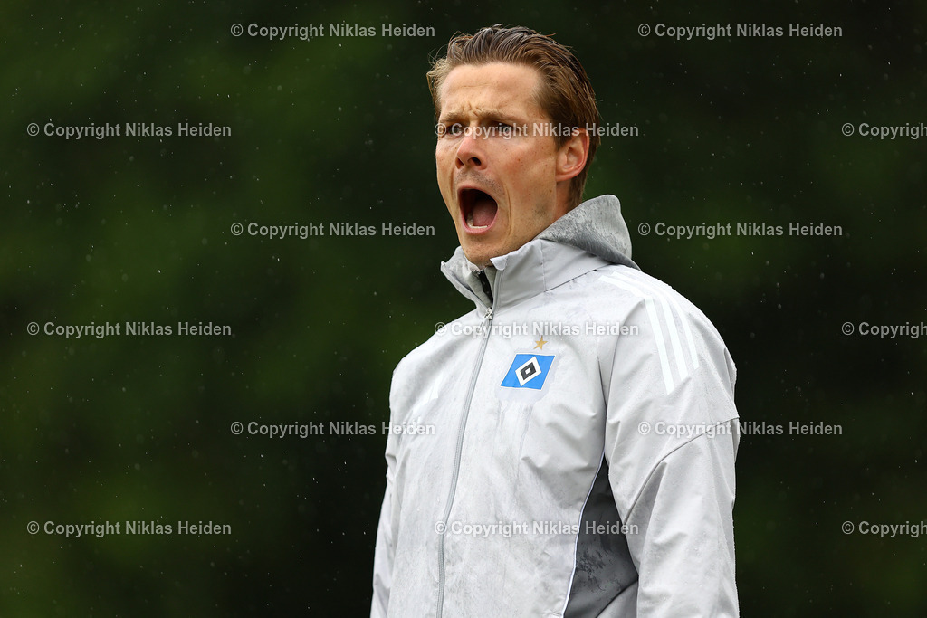 NH_BillstedtCup2025_Turnier_12072025 | Lukas Anderer (Trainer, Hamburger SV U21)Fußball I Herren I Billstedt Cup 2025 I Saison 2025-2026  I Finale I FC Eintracht Norderstedt - Hamburger SV U21 I 12.07.2025 I Öjendorfer Weg - Realisiert mit Pictrs.com