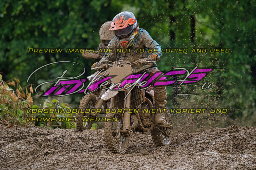 DSC_9699_19 | Sportfotografie: Die extreme Seite der Fotografie
Ich Fotografiere Hauptsächlich im Sportbereich Motorcross im DAMCV Verband.
Dirtbike - MX - Motorcross - DAMCV - MXCup - Euskirchen - Köln - Bonn - Venlo - Overloon - MSC Wisskirchen - MCC Weilerswist 