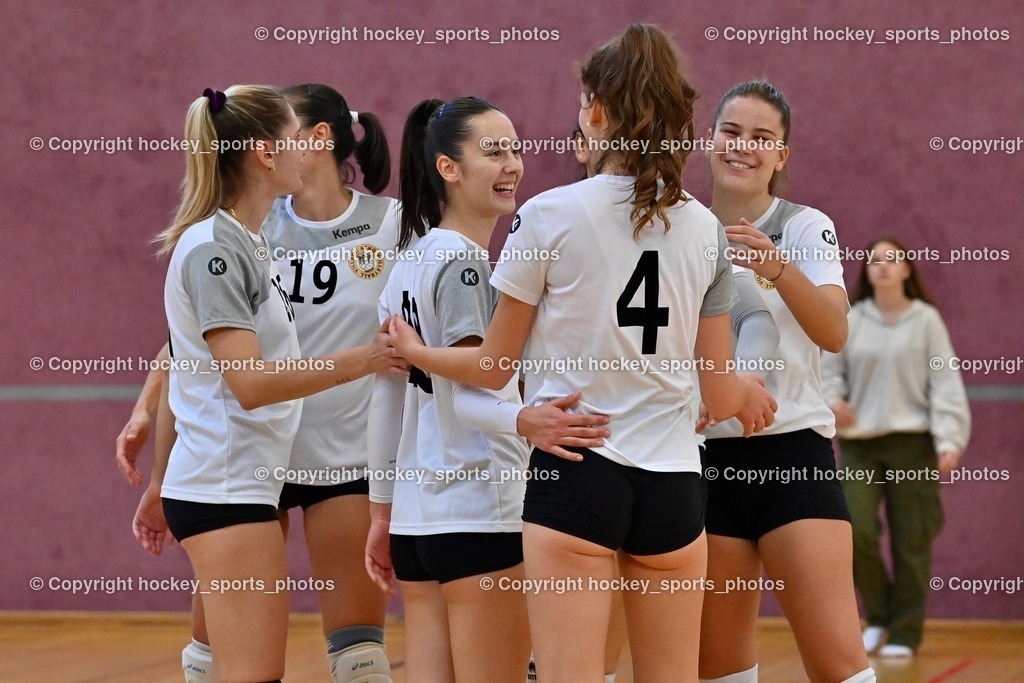 ASKÖ Volley Eagles vs. ATSC Kelag Wildcats 16.10.2022 | Eagles Villach Mannschaft, #28 HATEMIC Gloria Maxima, #4 PICHLER Verena, #7 FANIC Nada