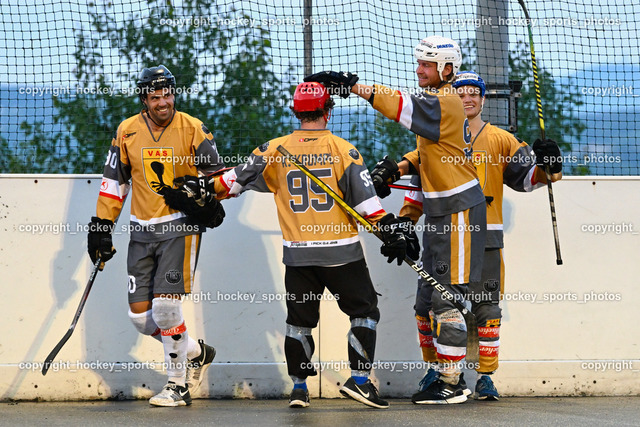 VAS Ballhockey vs. Askö Ballhockey 16.7.2023 | Jubel VAS Villach Ballhockey Mannschaft, #95 Krumpl Kevin, #97 Pirsch Christoph, #90 Pirsch Christoph, #75 Wohltfahrt Benedikt