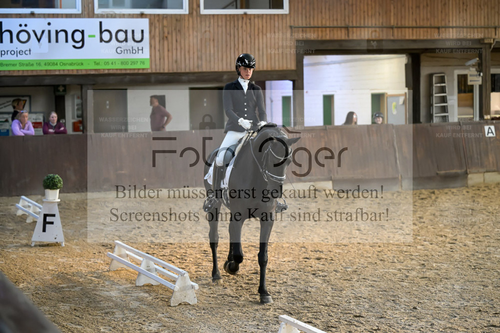 Reitturnier Voxtrup | Bilder aus dem Reitsport by Foto Oger - Domenic Schlinge - Realisiert mit Pictrs.com