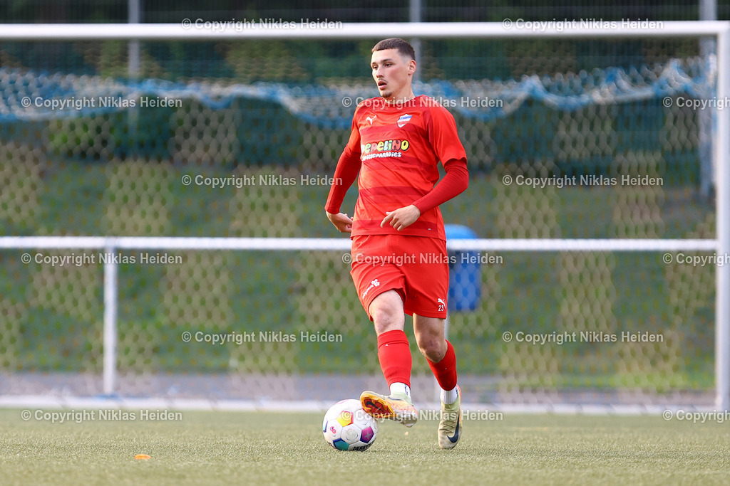 NH_TuSRotenhof_InterTürksporKiel_Testspiel_27062025 | #23 Pascal Polonski (Inter Türkspor Kiel)Fußball I Herren I Freundschaftsspiel I Saison 2025-2026  I TuS Rothenhof - Inter Türkspor Kiel I 27.06.2025 I B-Platz Rotenhof - Realisiert mit Pictrs.com