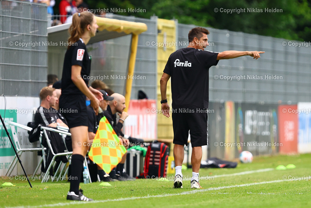 NH_SCWeicheFlensburg08_HolsteinKiel_Testspiel_28062025 | Marcel Rapp (Trainer, Holstein Kiel)Fußball I Herren I Freundschaftsspiel I Saison 2025-2026  I SC Weiche Flensburg 08 - Holstein Kiel I 28.06.2025 I Manfred-Werner-Stadion - Realisiert mit Pictrs.com