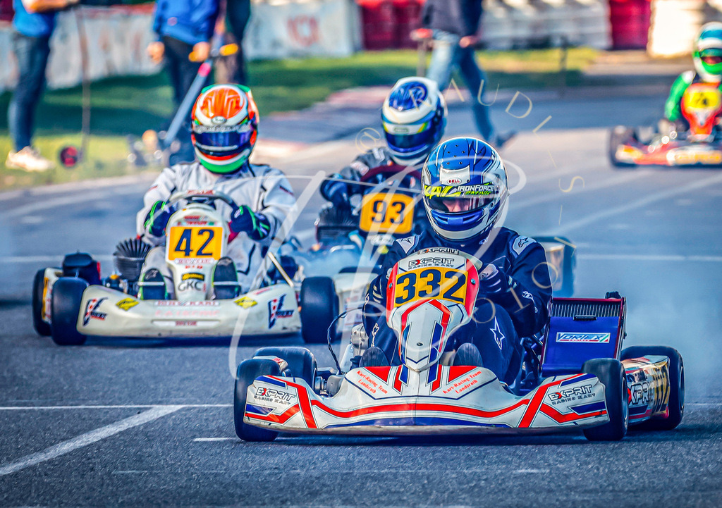 2A8D3C6D-19BC-4D78-9235-005CE3036F5C | traudl_s_fotos