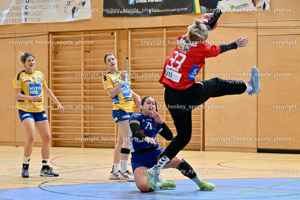 SC Ferlach Damen vs. Hypo Niederösterreich 18.11.2023 | #9 KOVACS Patricia, #55 BETZ Katrin, #71 Voncina Luna, #33 REICHL Stephanie